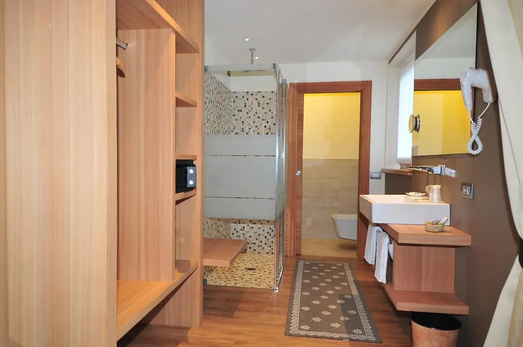 לינה וארוחת בוקר ליביניו Hotel Bondi
