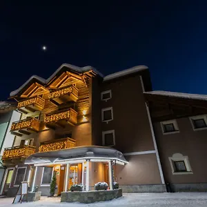 Centro's Hotel