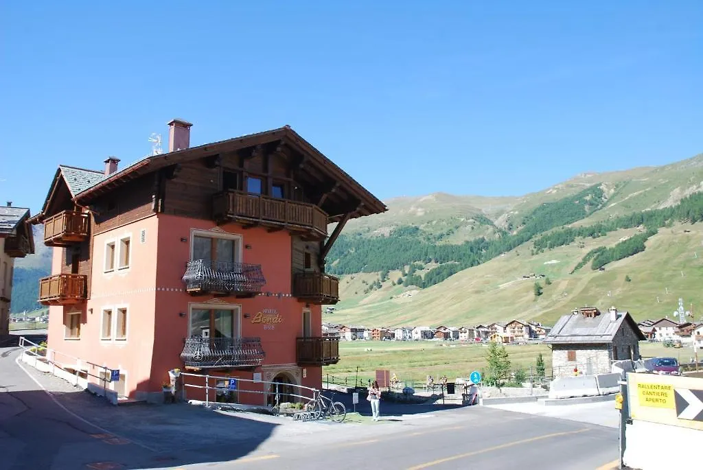 Hotel Bondi Livigno Oda ve Kahvaltı