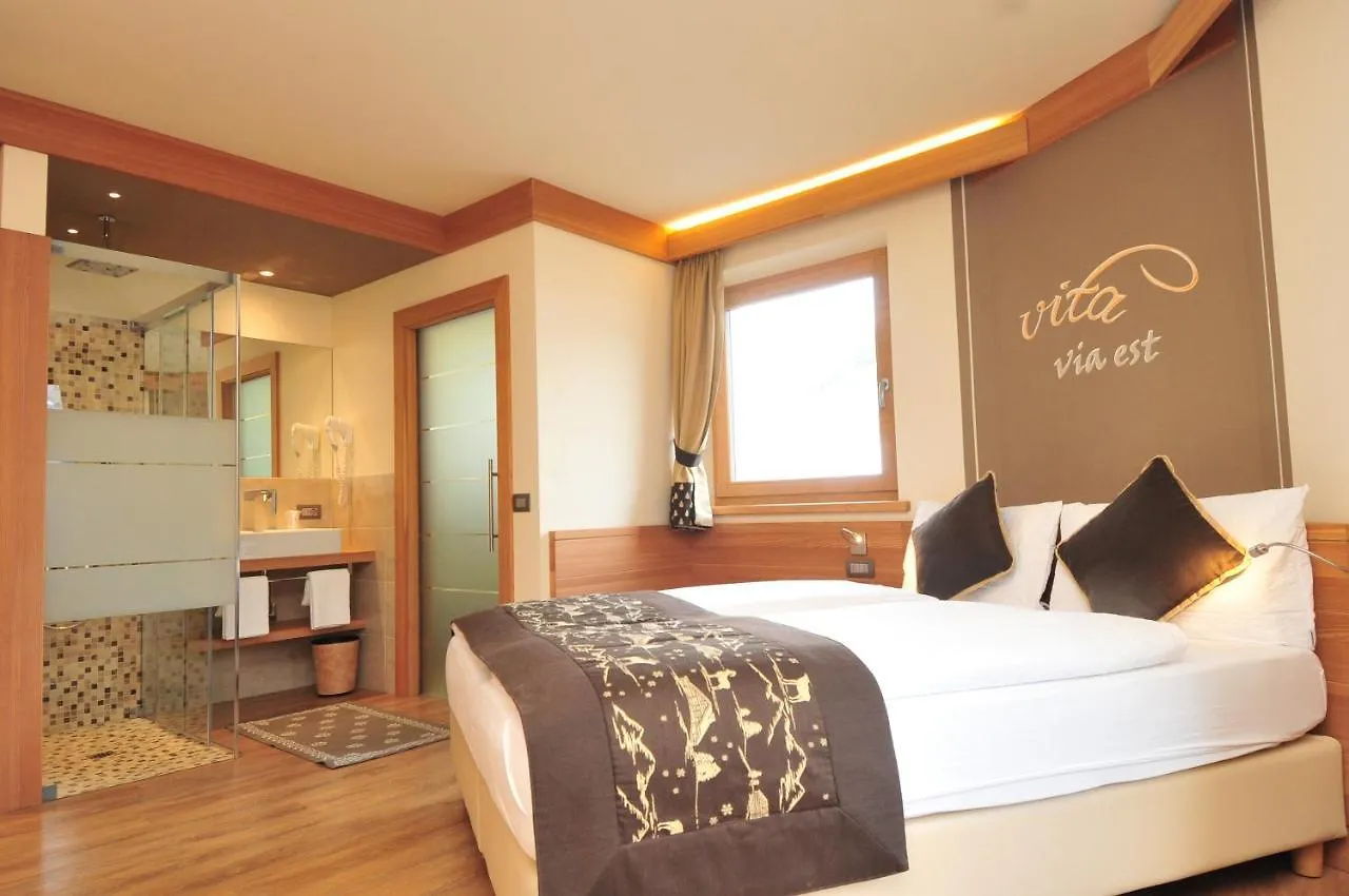 Hotel Bondi 리비뇨